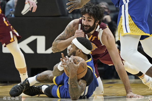 杯的舞台上 杯的舞台上