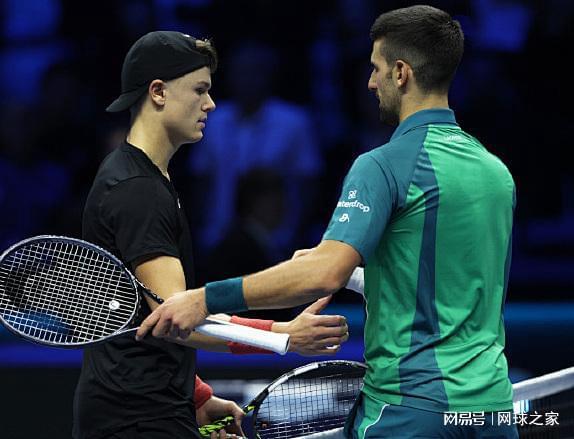 名人在社交 名人在社交